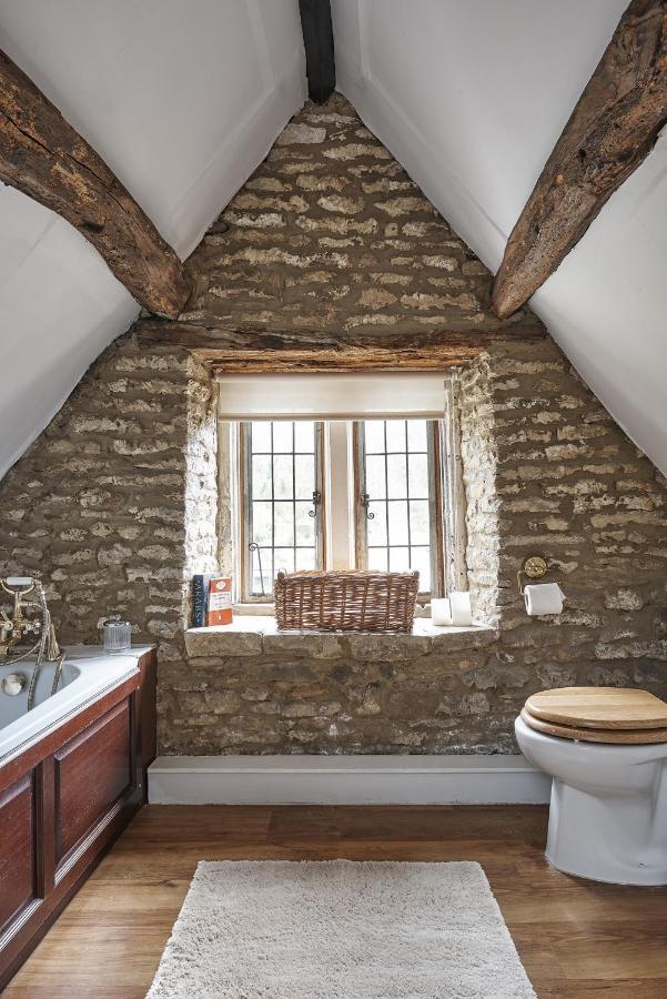 Holiday home Luxury Cotswolds Optional Hot Tub, *